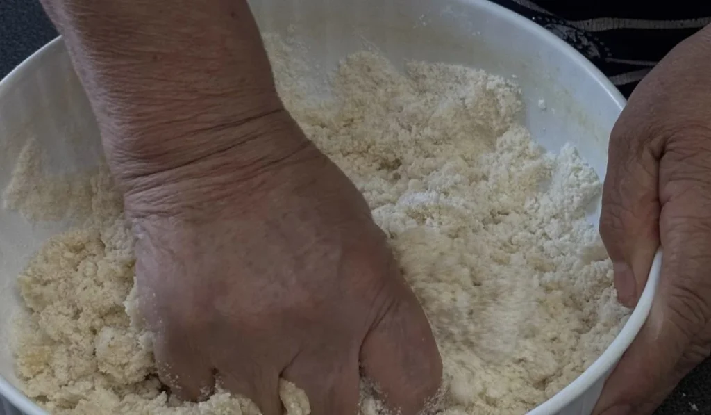 impasto dei dolci tipici siciliani