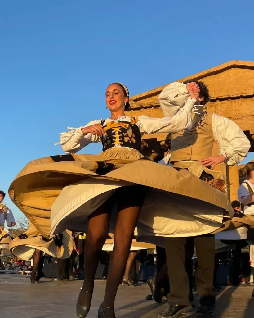 ballo festival internazionale del folklore