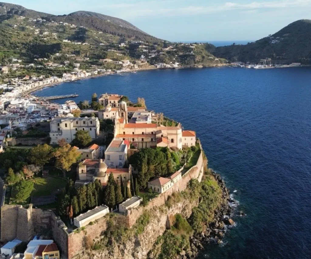 foto isola lipari