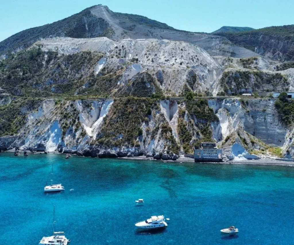 lipari cave di pomice