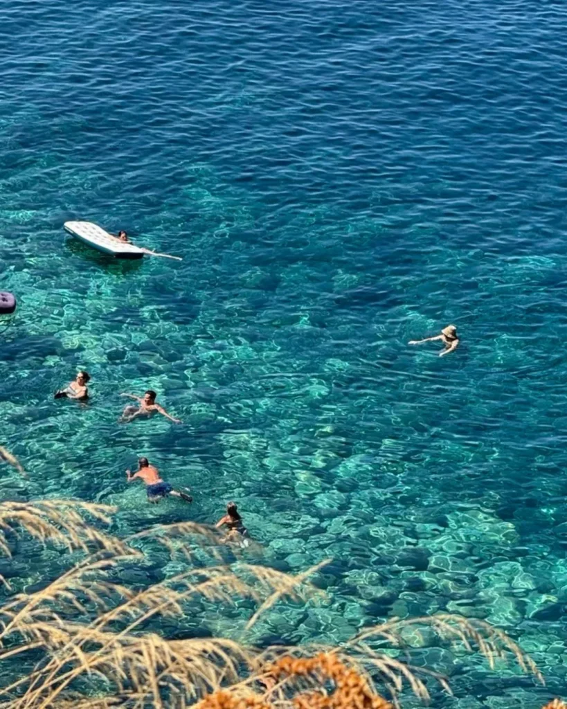 scario spiaggia di salina